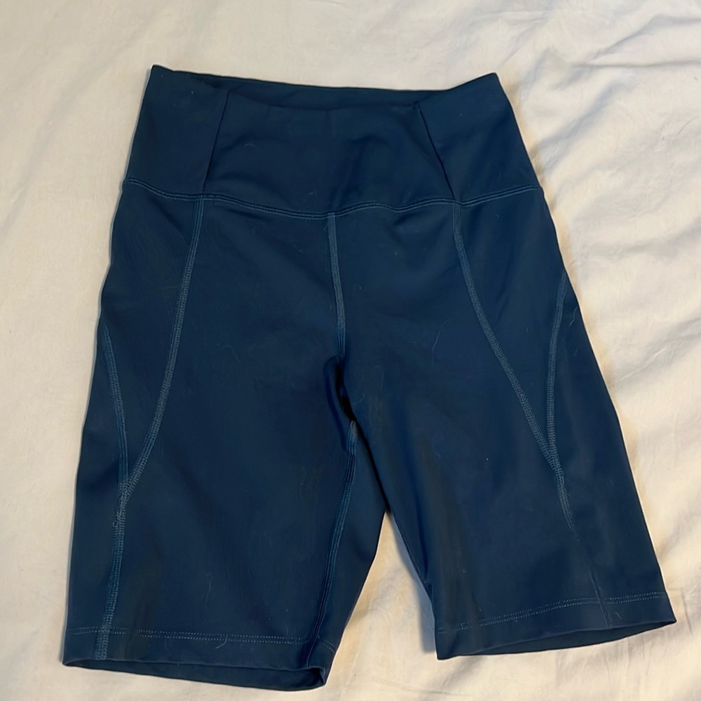 Girlfriend collective bike shorts